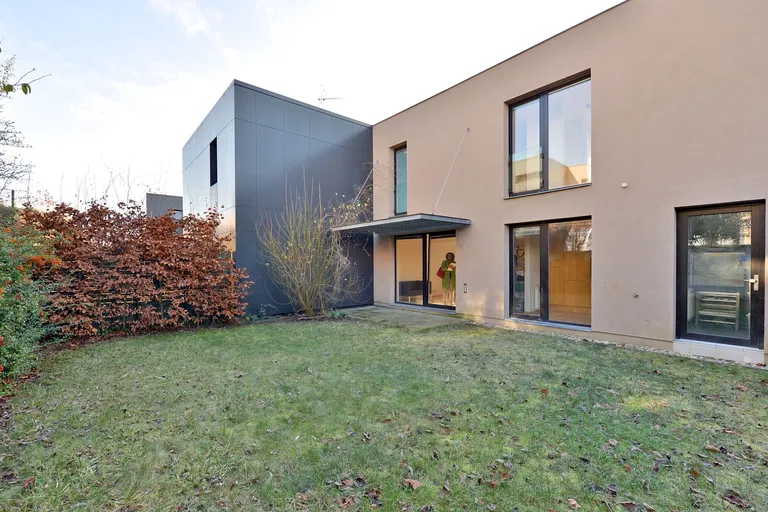 Na Lhotech, Kunratice - Praha 4 | Prenájom, Rodinný dom, 3-izbový, 110 m²