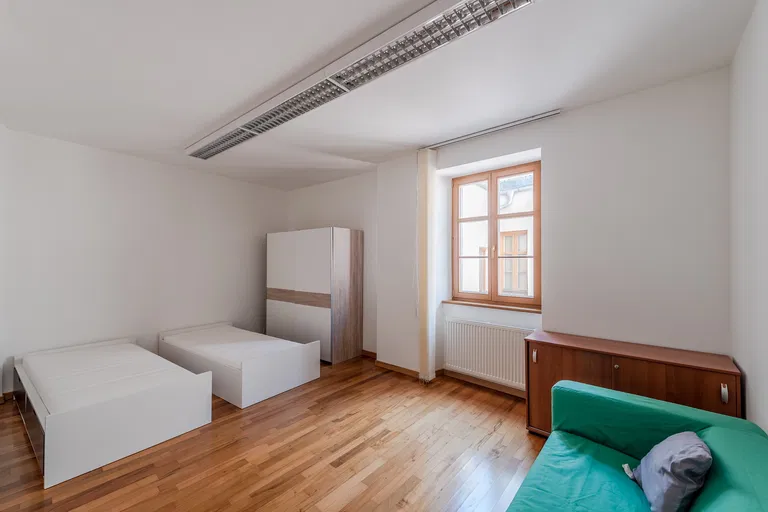 Ventúrska, Staré Mesto - Bratislava I | Prenájom, Kancelárie
