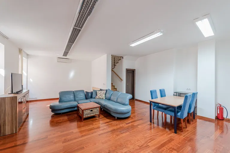 Ventúrska, Staré Mesto - Bratislava I | Rent, Apartment, Two-bedroom (3+kk), 129 m²