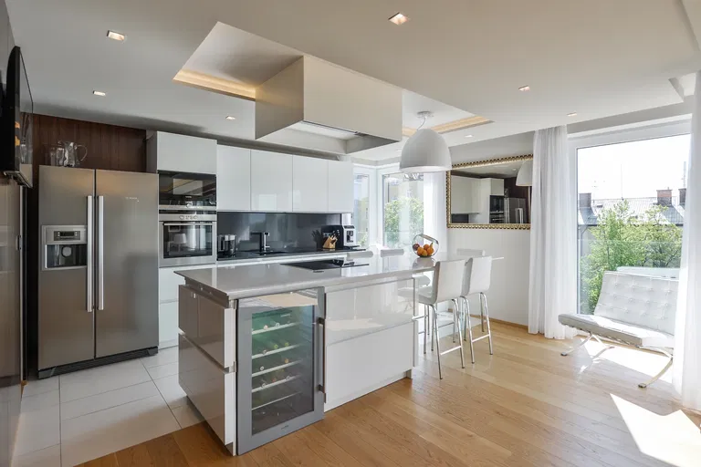 Záhřebská, Vinohrady - Prague 2 | Sale, Apartment, Four-bedroom (5+kk), 169 m²