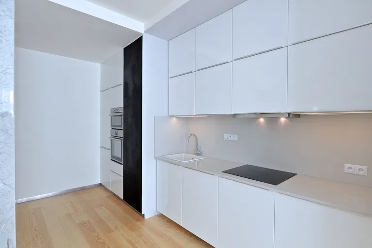 Na Václavce, Smíchov - Praha 5 | Prenájom, Byt, 2-izbový, 55 m²