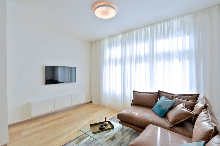 Na Václavce, Smíchov - Praha 5 | Prenájom, Byt, 2-izbový, 55 m²
