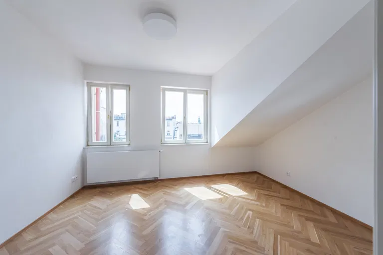 Myslíkova, Nové Město - Praha 2 | Prenájom, Byt, 3-izbový, 70 m²