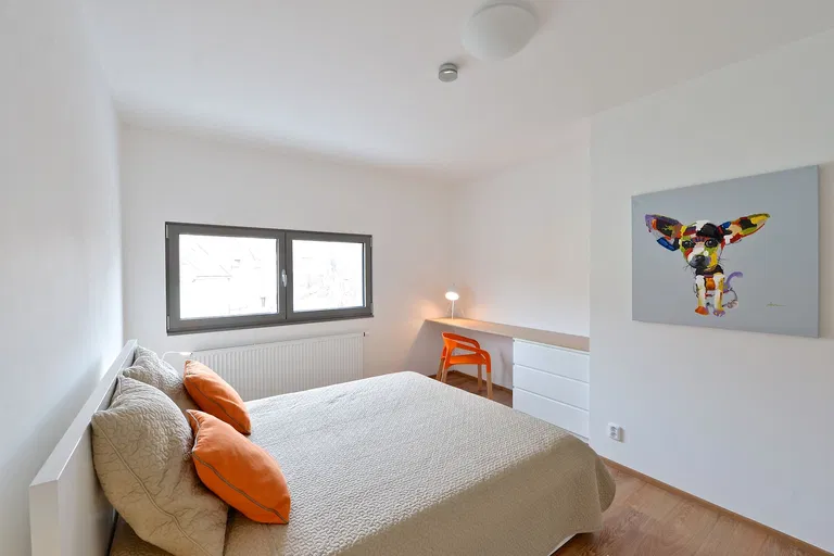 Zenklova, Libeň - Praha 8 | Prenájom, Byt, 4-izbový, 154 m²