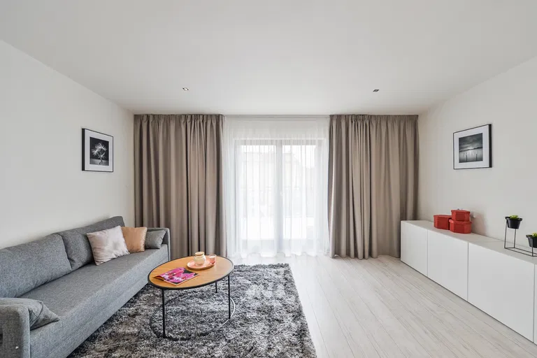 Ovenecká, Bubeneč - Praha 7 | Prenájom, Byt, 3-izbový, 133 m²