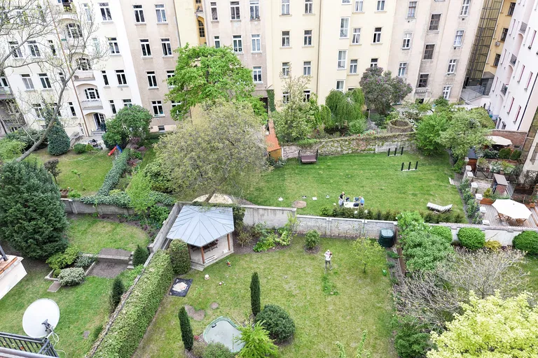 Ovenecká, Bubeneč - Praha 7 | Prenájom, Byt, 3-izbový, 133 m²
