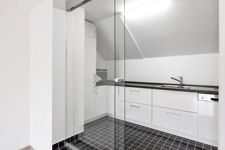 Ovenecká, Bubeneč - Praha 7 | Prenájom, Byt, 3-izbový, 133 m²