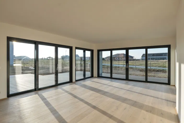 Okružní, Dobřejovice - Praha-východ | Predaj, Rodinný dom, 6-izbový, 370 m²
