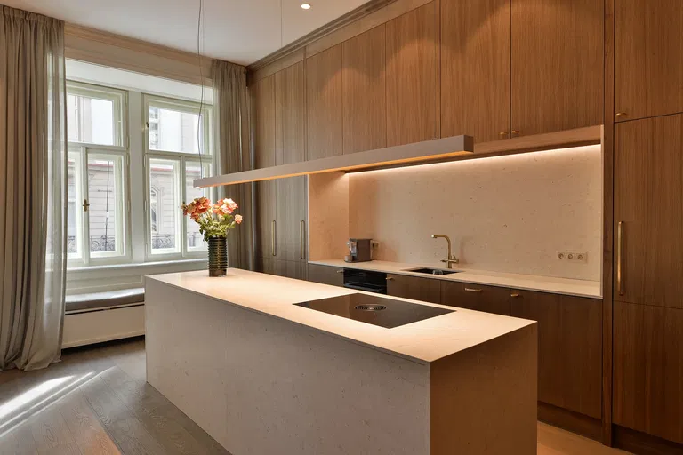 Dlouhá, Staré Město - Prague 1 | Sale, Apartment, Two-bedroom (3+kk), 122 m²