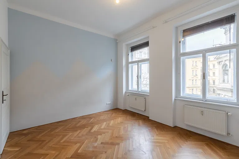 U Zvonařky, Vinohrady - Praha 2 | Prenájom, Byt, 2-izbový, 74 m²
