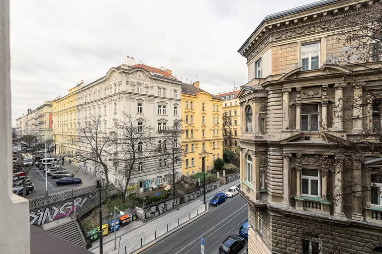 U Zvonařky, Vinohrady - Praha 2 | Prenájom, Byt, 2-izbový, 74 m²