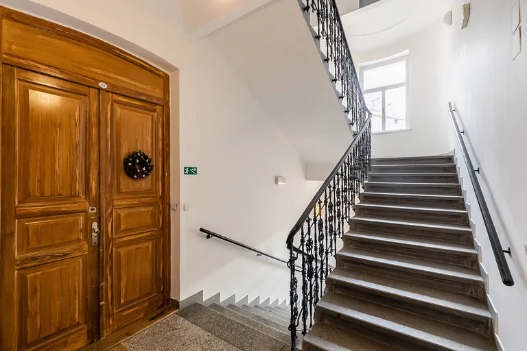 U Zvonařky, Vinohrady - Praha 2 | Prenájom, Byt, 2-izbový, 74 m²
