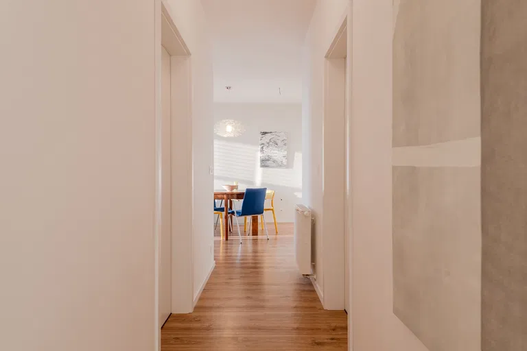 Žltá, Petržalka - Bratislava V | Sale, Apartment, Three-bedroom (4+kk), 126 m²