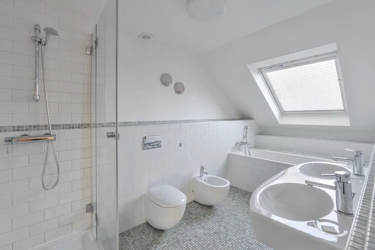 Za Dvorem, Horoměřice - Praha-západ | Predaj, Rodinný dom, 6-izbový, 253 m²