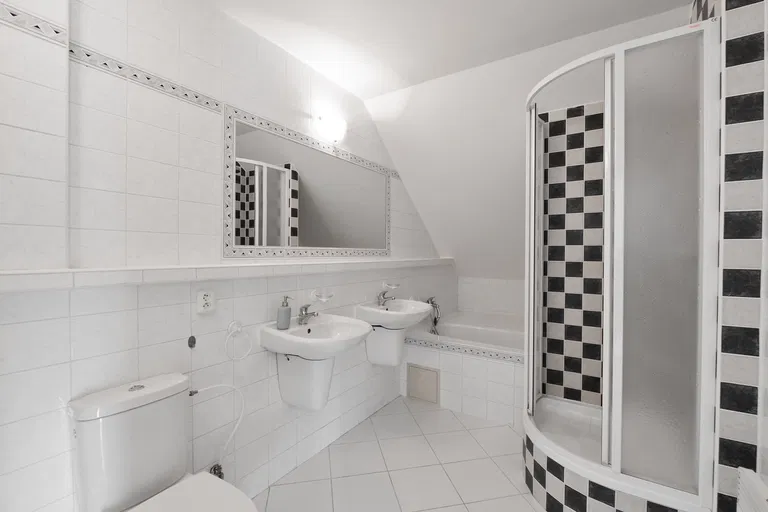 Za Dvorem, Horoměřice - Praha-západ | Predaj, Rodinný dom, 6-izbový, 253 m²