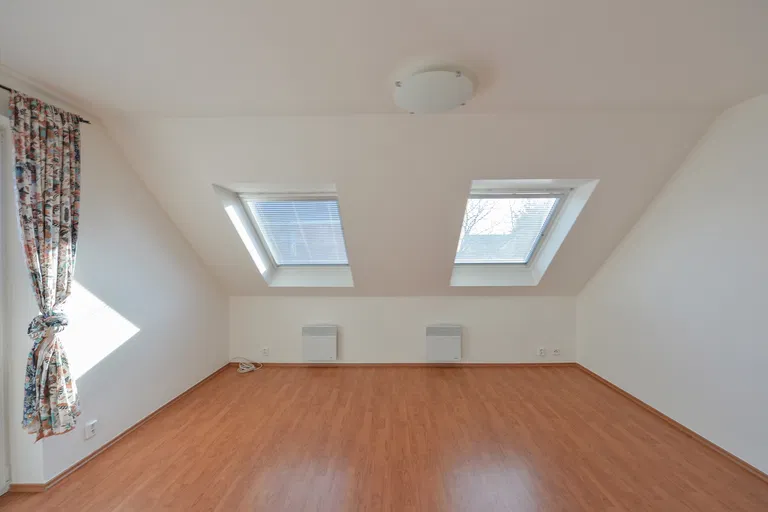Za Dvorem, Horoměřice - Praha-západ | Predaj, Rodinný dom, 6-izbový, 253 m²