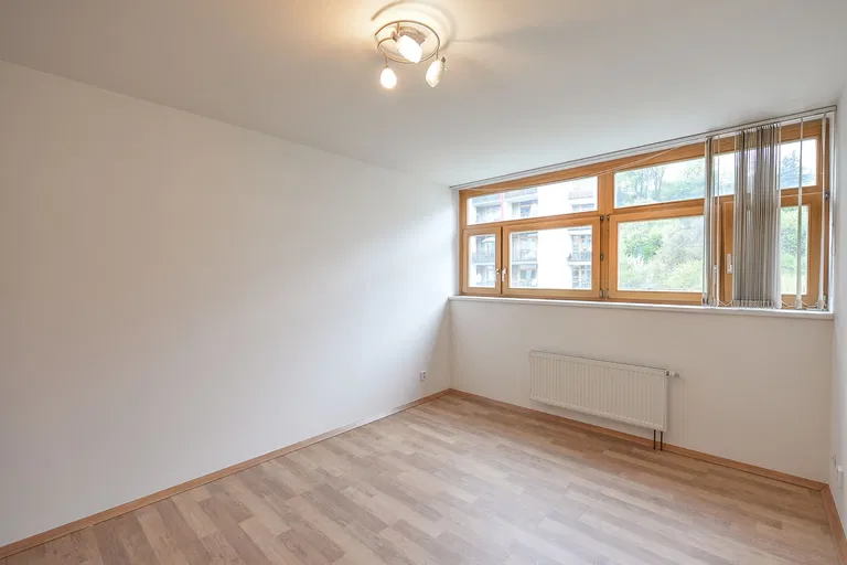 Ostrovského, Smíchov - Praha 5 | Prenájom, Byt, 4-izbový, 108 m²
