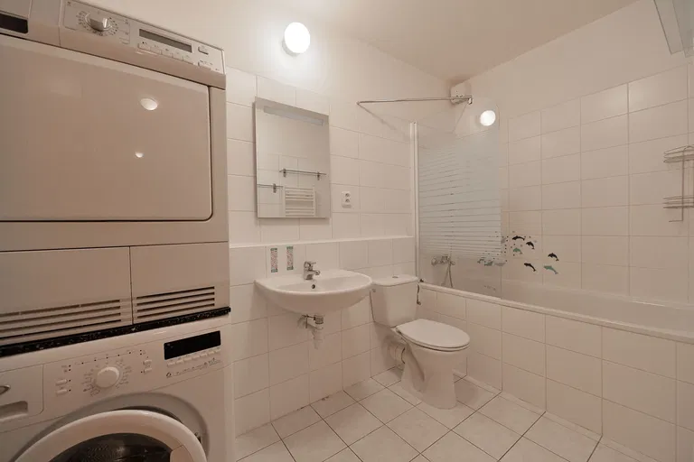 Ostrovského, Smíchov - Praha 5 | Prenájom, Byt, 4-izbový, 108 m²