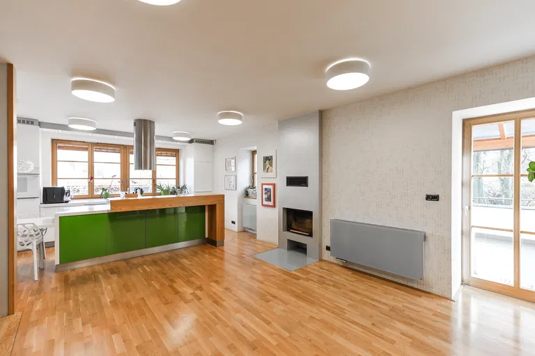 Ke Kulišce, Dejvice - Prague 6 | Sale, Apartment, Five-bedroom (6+kk), 228 m²
