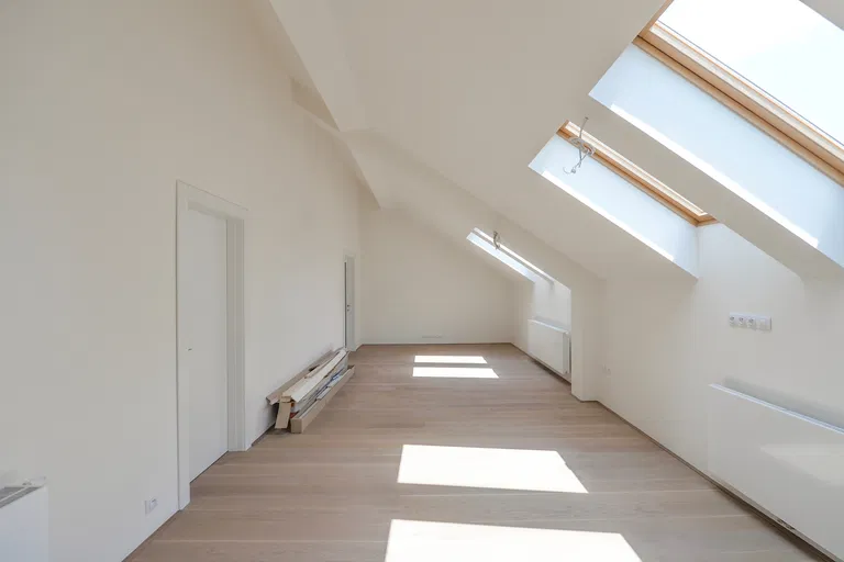 Mikovcova, Vinohrady - Prague 2 | Sale, Apartment, One-bedroom (2+kk), 61 m²