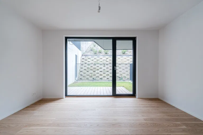 Strážna, Nové Mesto - Bratislava III | Predaj, Byt, 1-izbový, 47 m²