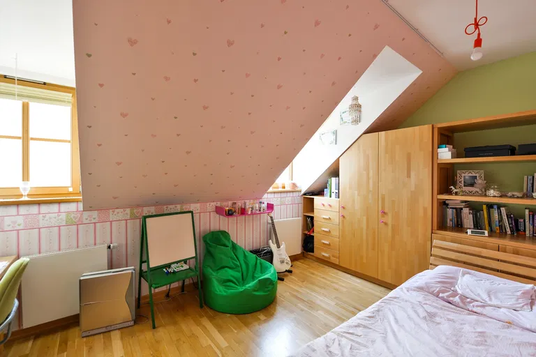 Ke Kulišce, Dejvice - Prague 6 | Sale, Apartment, Five-bedroom (6+kk), 228 m²