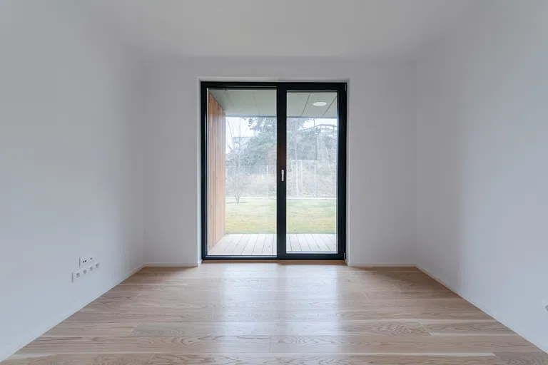 Strážna, Nové Mesto - Bratislava III | Predaj, Byt, 4-izbový, 232 m²