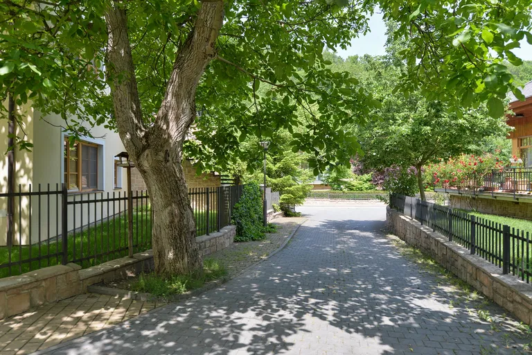 Ke Kulišce, Dejvice - Prague 6 | Sale, House, Five-bedroom (6+kk), 228 m²