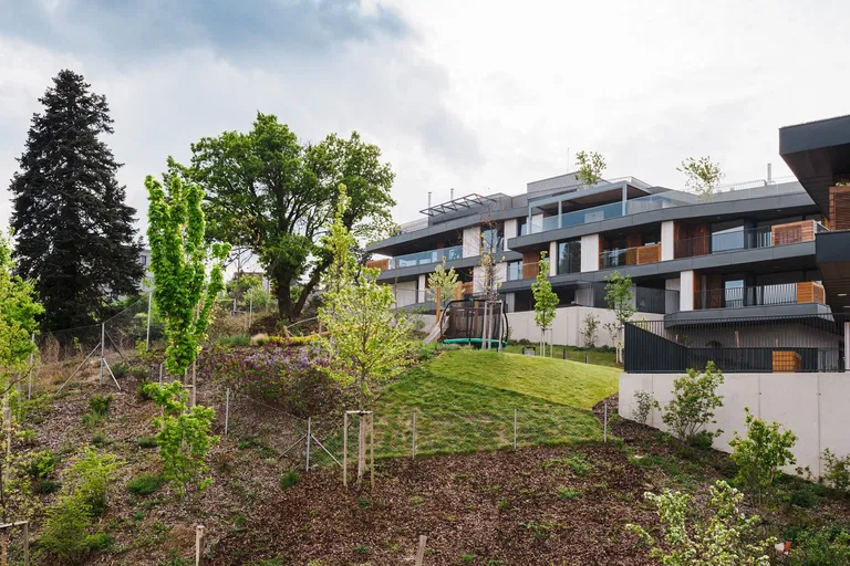 Strážna, Nové Mesto - Bratislava III | Predaj, Byt, 4-izbový, 232 m²