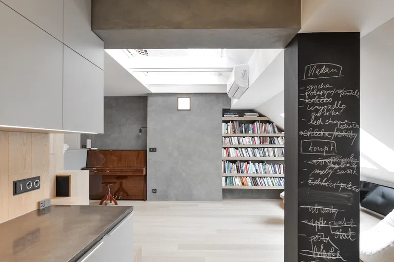 Březinova, Karlín - Praha 8 | Prenájom, Byt, 3-izbový, 116 m²