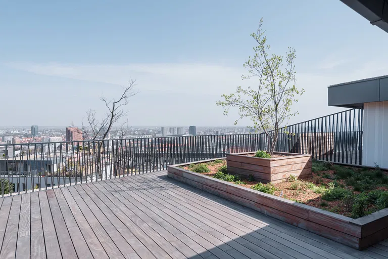 Strážna, Nové Mesto - Bratislava III | Predaj, Byt, 4-izbový, 203 m²