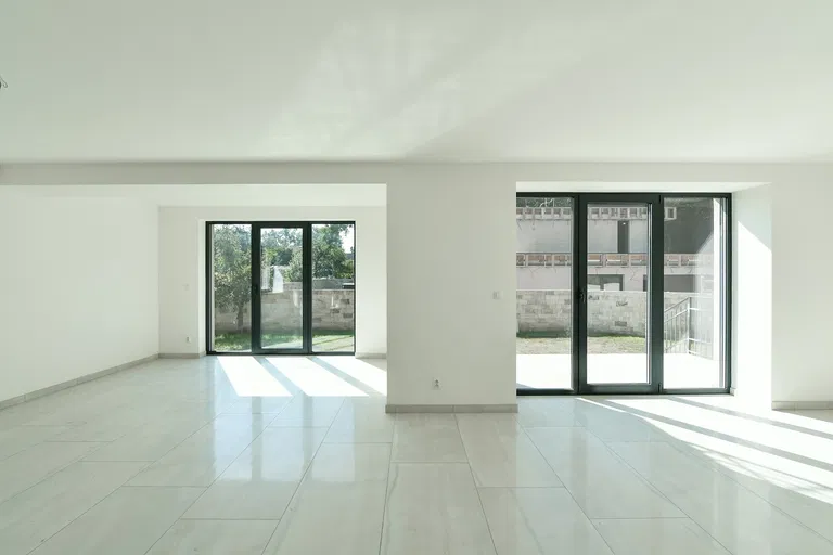 Holšická, Újezd nad Lesy - Prague 9 | Sale, House, Four-bedroom (5+kk), 343 m²