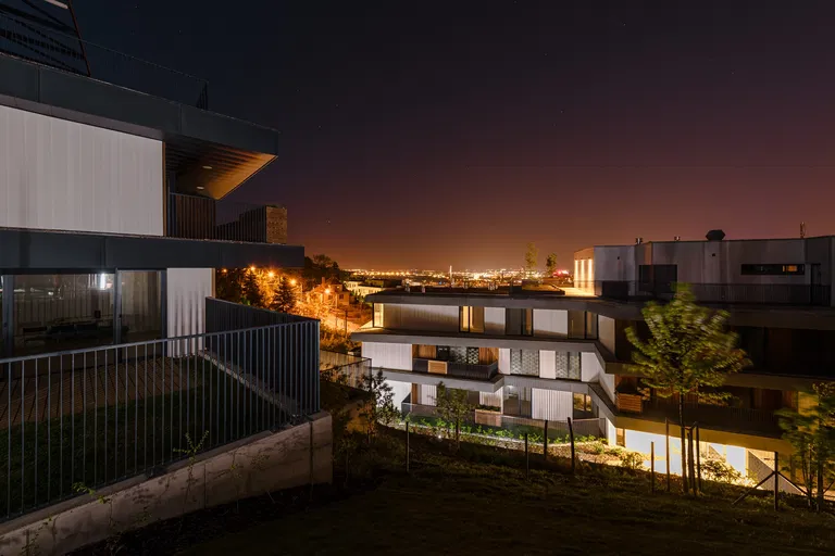 Strážna, Nové Mesto - Bratislava III | Predaj, Byt, 4-izbový, 203 m²