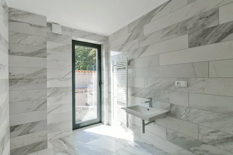 Holšická, Újezd nad Lesy - Prague 9 | Sale, House, Four-bedroom (5+kk), 343 m²