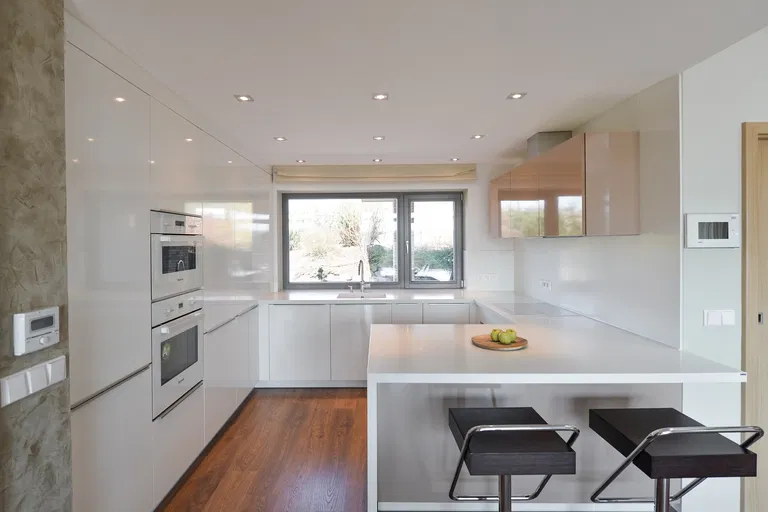Údolní, Pyšely - Benešov | Sale, House, Four-bedroom (5+kk), 245 m²