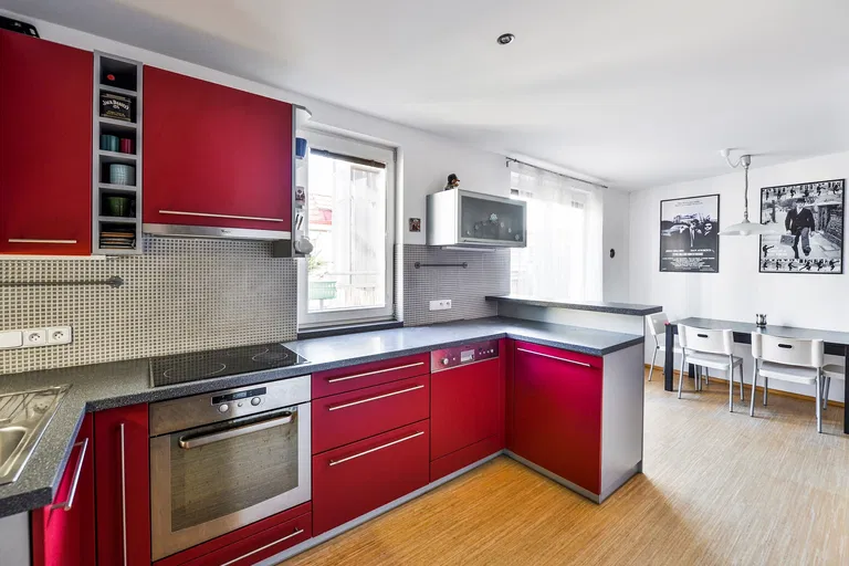 Tusarova, Holešovice - Praha 7 | Predaj, Byt, 3-izbový, 100 m²