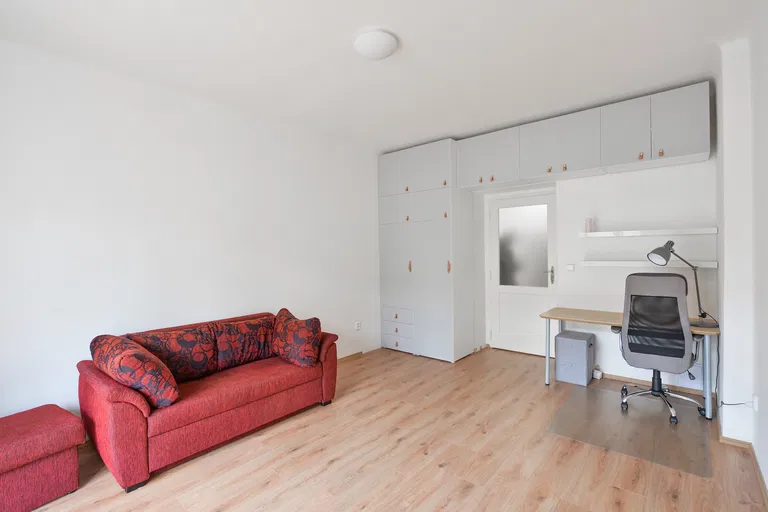 Zemědělská, Dejvice - Praha 6 | Prenájom, Byt, 2-izbový, 82 m²