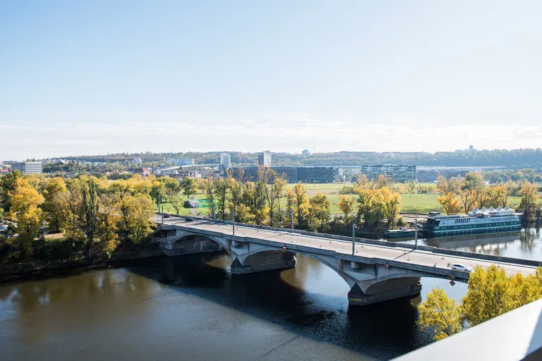 Sanderova, Holešovice - Prague 7 | Sale, Apartment, Four-bedroom (5+kk), 523 m²