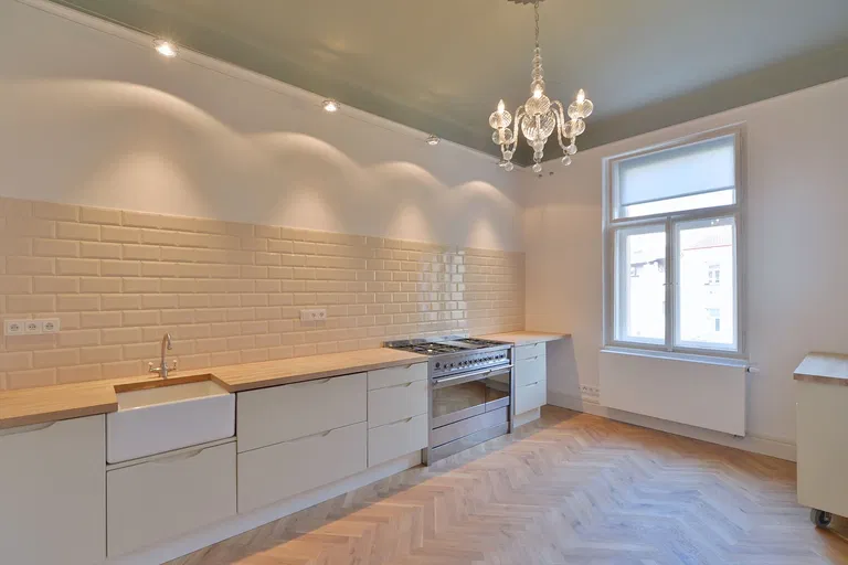 Na Švihance, Vinohrady - Praha 2 | Prenájom, Byt, 2-izbový, 83 m²