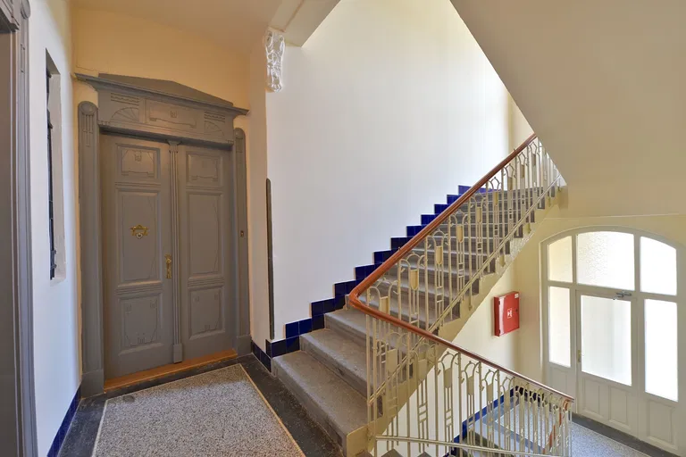Na Švihance, Vinohrady - Praha 2 | Prenájom, Byt, 2-izbový, 83 m²