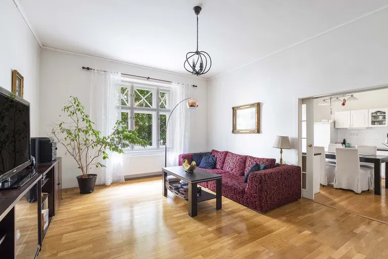 Kolínská, Vinohrady - Prague 3 | Sale, Apartment, Two-bedroom (3+1), 121 m²