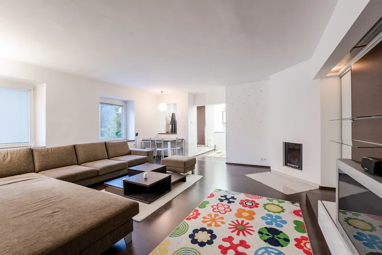 Lichardova, Staré Mesto - Bratislava I | Sale, House, Eight-bedroom (9+kk), 546 m²
