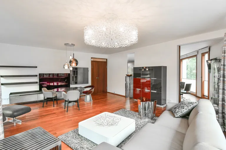 Pod Kaštany, Bubeneč - Praha 6 | Predaj, Byt, 4-izbový, 171 m²