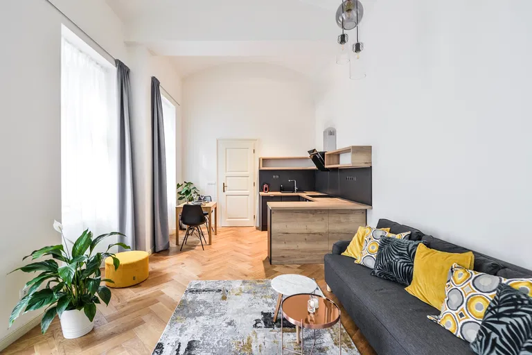 Na Bělidle, Smíchov - Praha 5 | Prenájom, Byt, 2-izbový, 79 m²