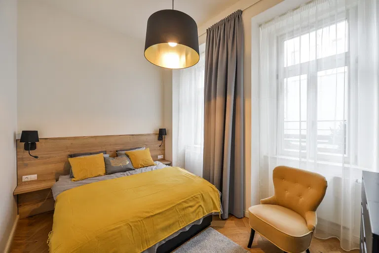 Na Bělidle, Smíchov - Praha 5 | Prenájom, Byt, 2-izbový, 79 m²