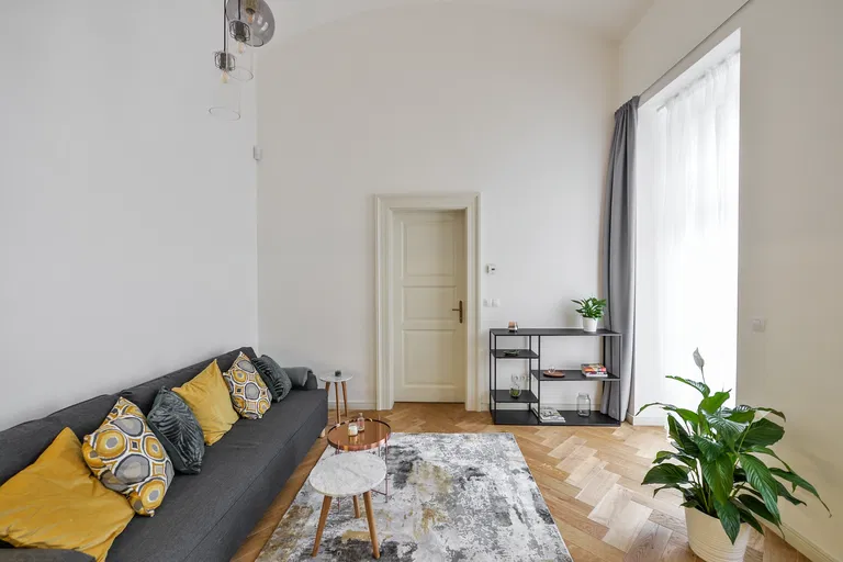 Na Bělidle, Smíchov - Praha 5 | Prenájom, Byt, 2-izbový, 79 m²