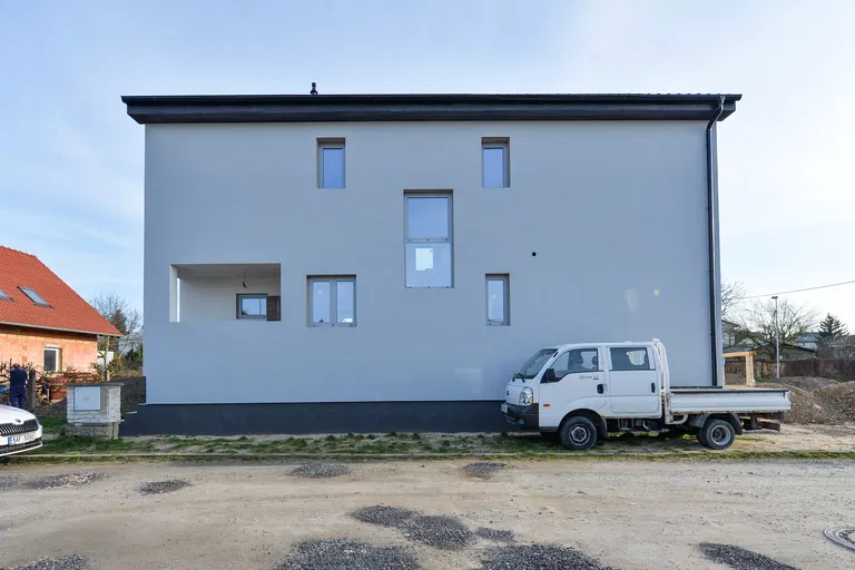 Poděbradova, Úvaly - Praha-východ | Predaj, Rodinný dom, 5-izbový, 240 m²
