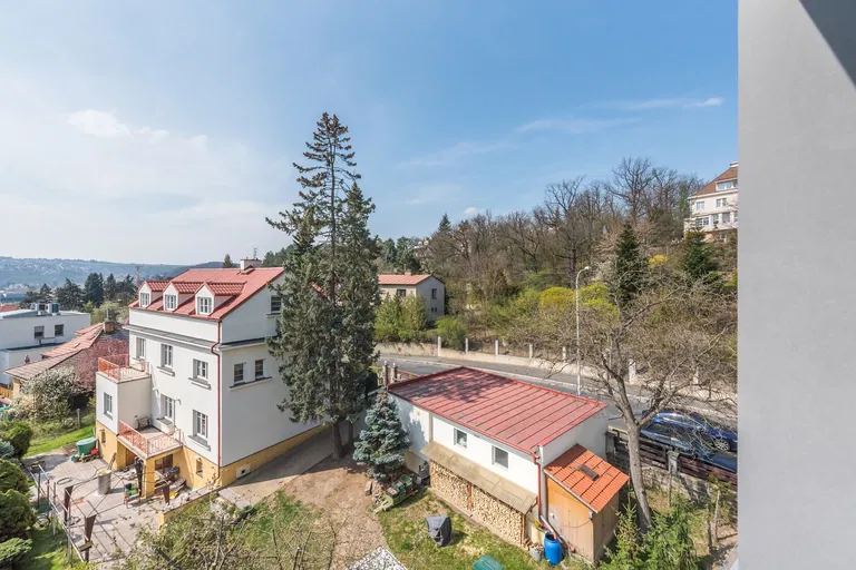 Na Lysinách, Hodkovičky - Prague 4 | Sale, Apartment, Two-bedroom (3+kk), 86 m²