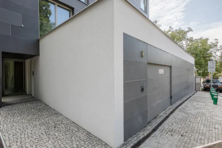 Na Lysinách, Hodkovičky - Prague 4 | Sale, Apartment, Two-bedroom (3+kk), 86 m²