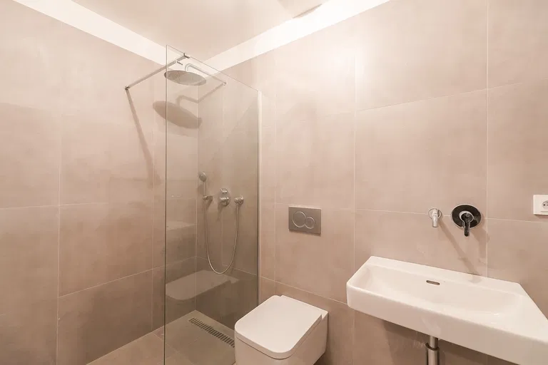 Na Lysinách, Hodkovičky - Prague 4 | Sale, Apartment, One-bedroom (2+kk), 66 m²